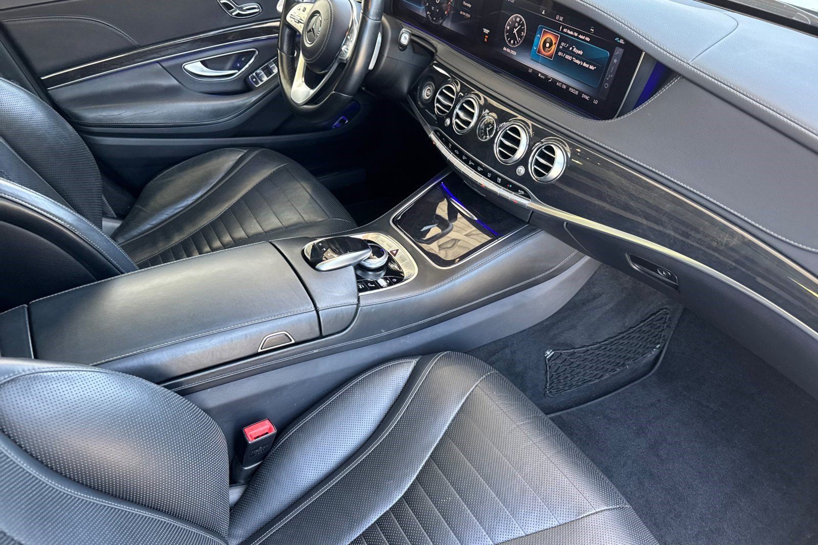 Used 2019 Mercedes-Benz S 560 Sedan image 19
