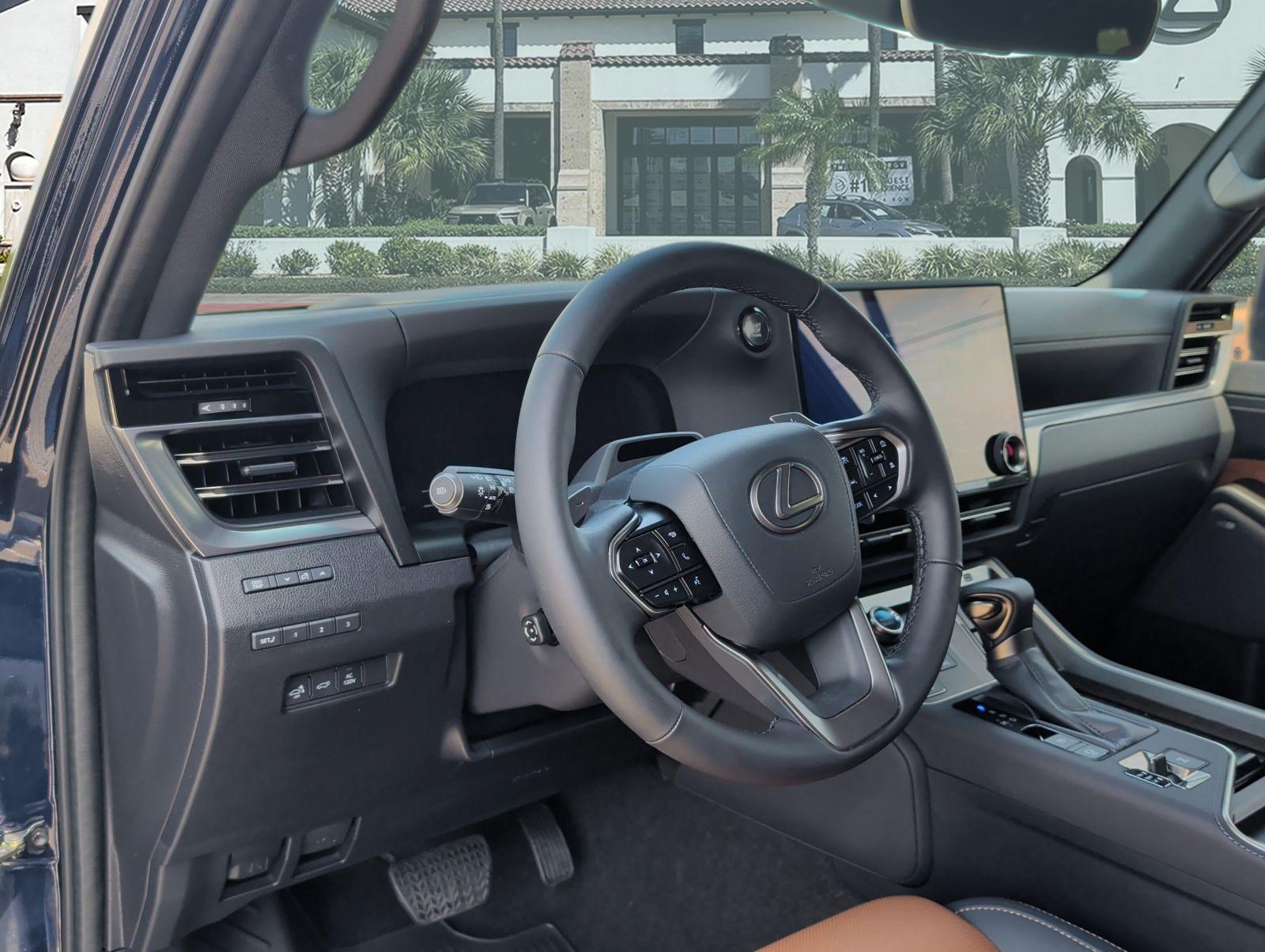 Certified 2026 Lexus GX 550 w/ Accessory Package (2T) AWD/4WD image 12