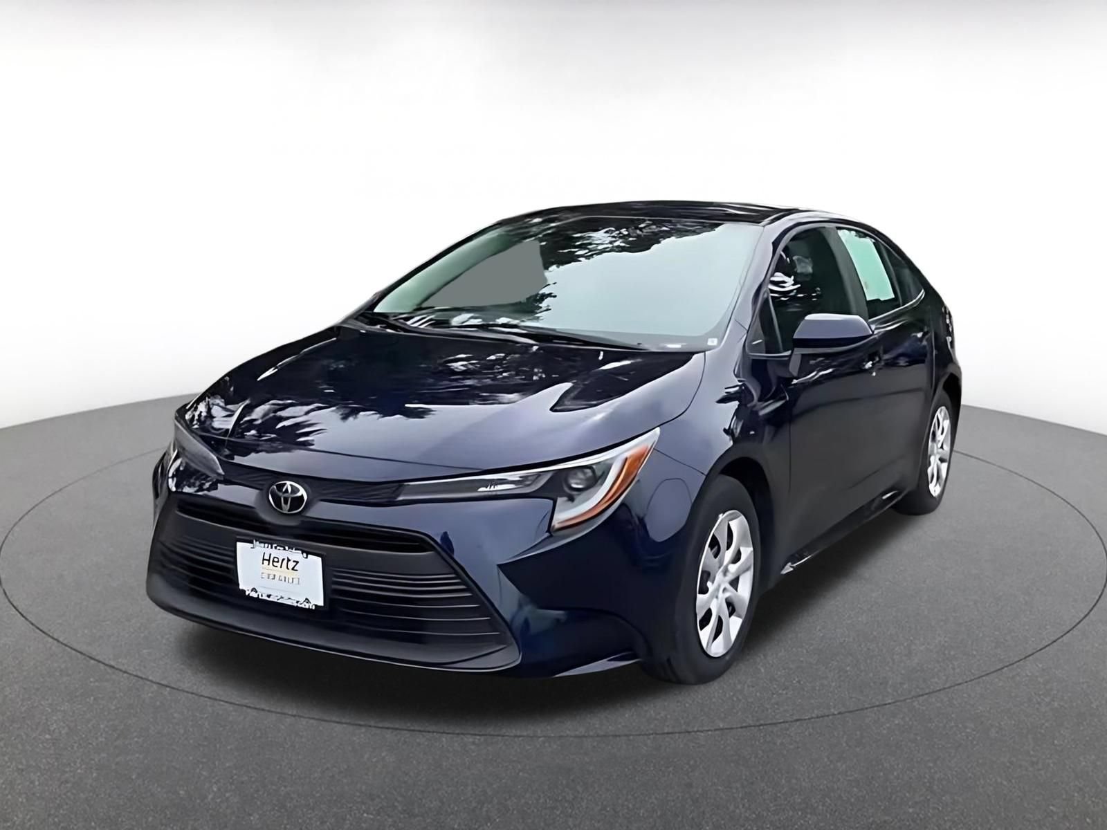 Used 2025 Toyota Corolla LE FWD image 7