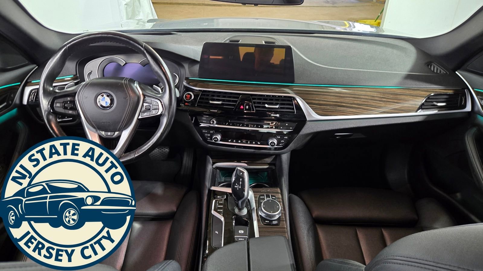 Used 2018 BMW 530i xDrive w/ Premium Package image 26