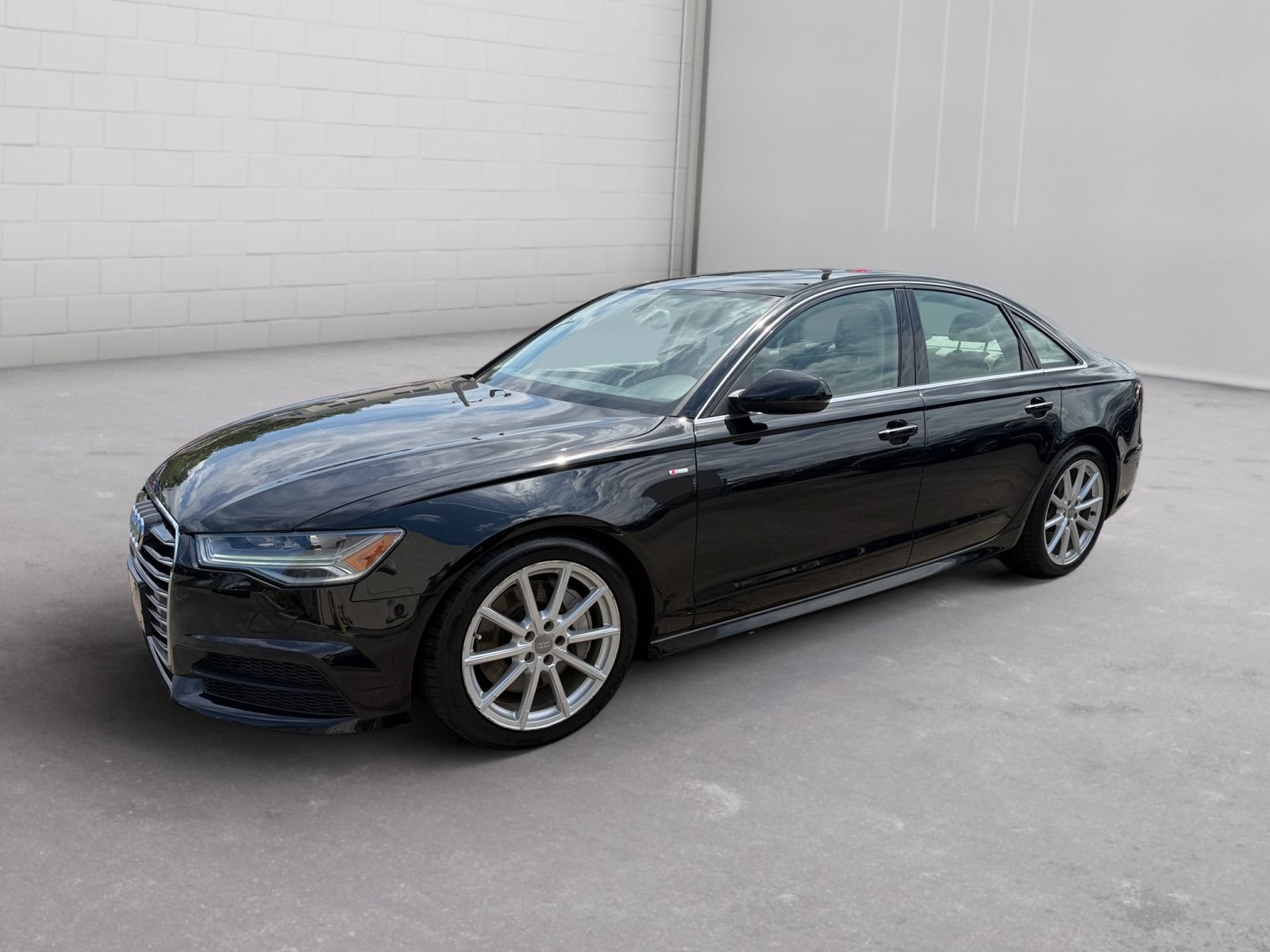 Used 2018 Audi A6 2.0T Premium Plus w/ Premium Plus Package AWD/4WD image 1