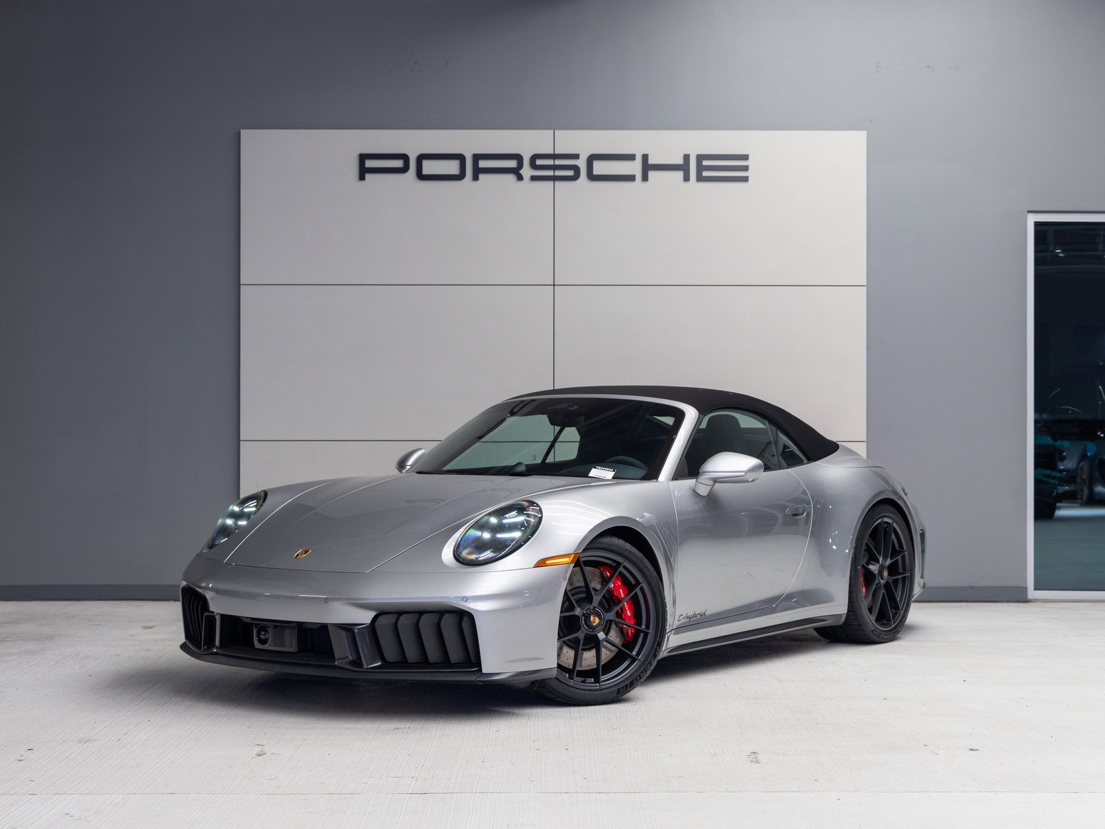 New 2026 Porsche 911 Carrera 4 GTS video 1