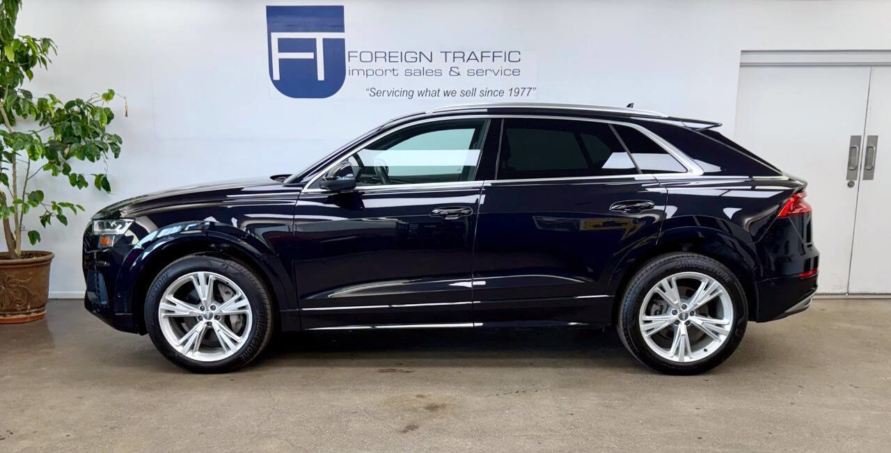 Used 2019 Audi Q8 Premium Plus w/ Premium Plus image 6