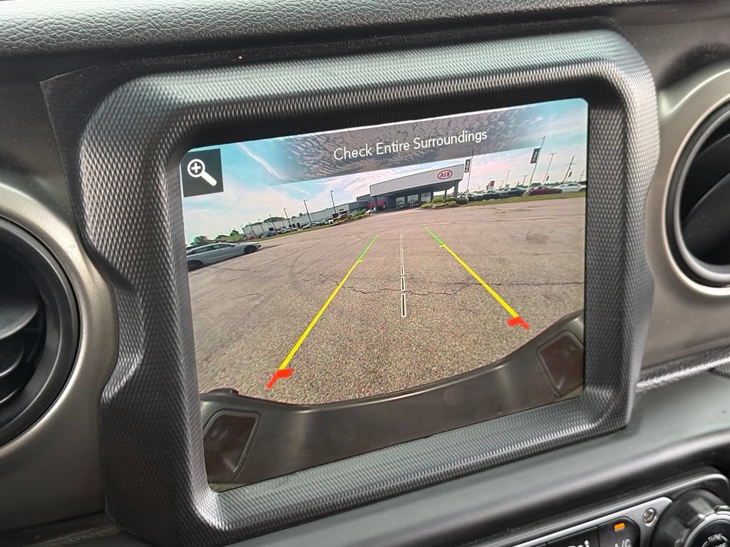 Used 2021 Jeep Gladiator Sport AWD/4WD image 20