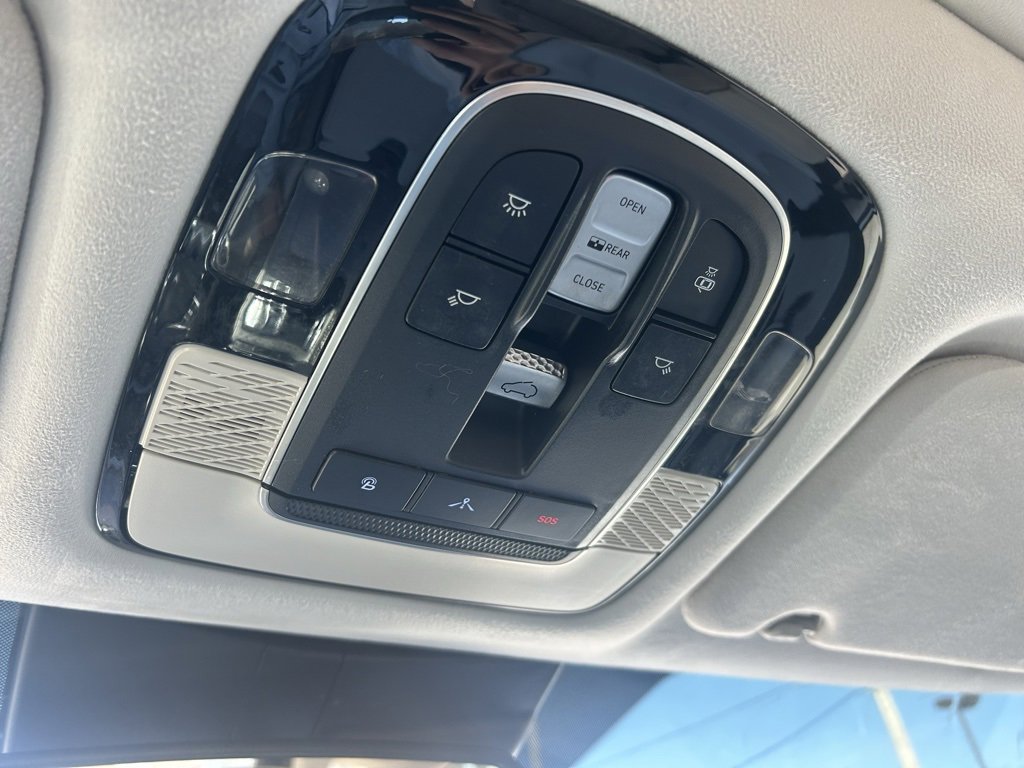 Used 2021 Hyundai Palisade Calligraphy image 25