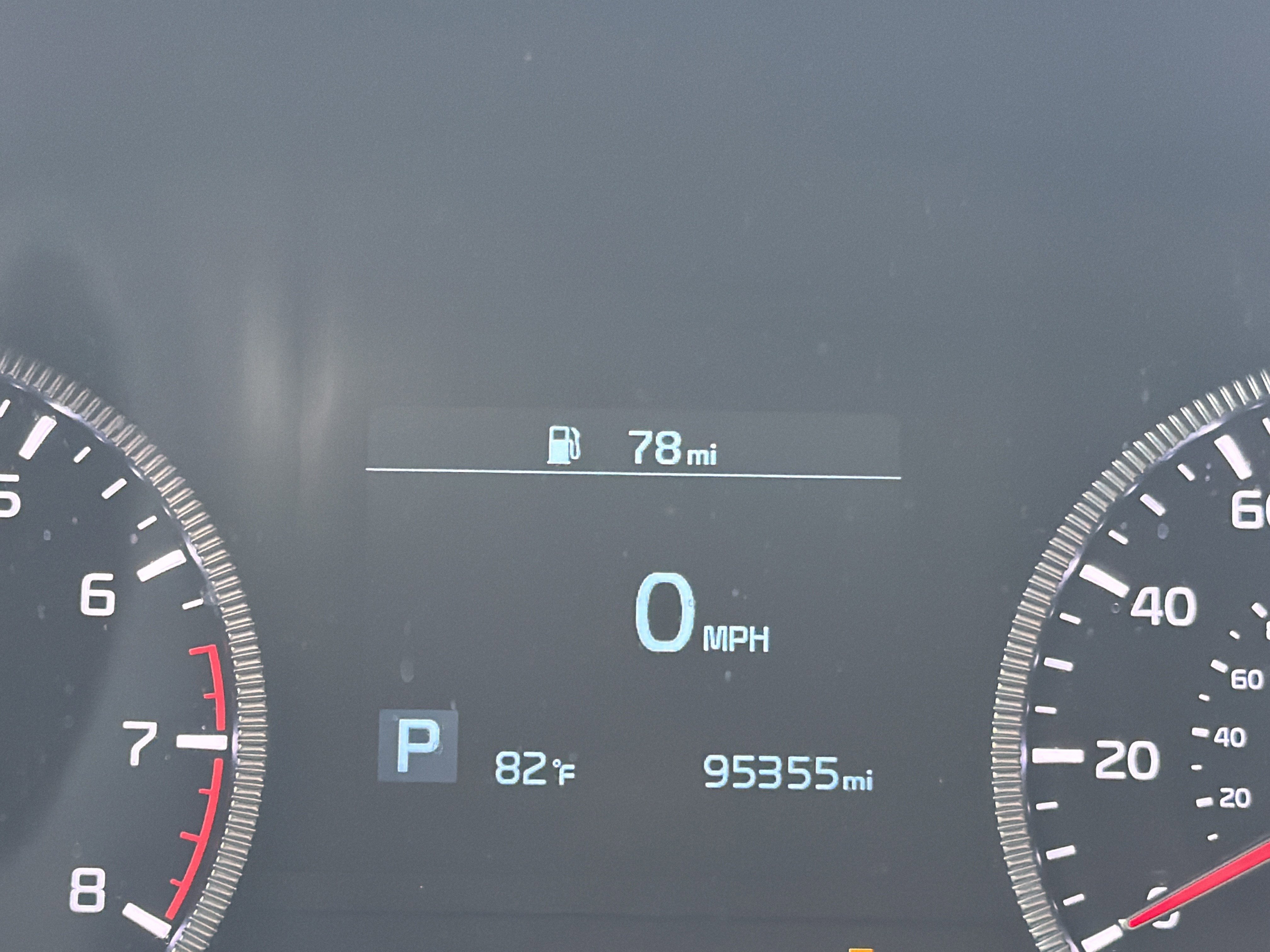 Used 2020 Kia Telluride LX FWD image 12