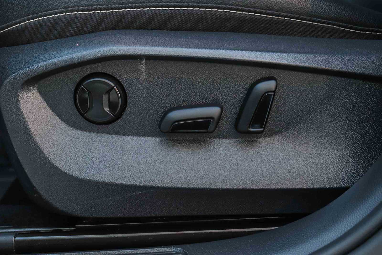 Used 2022 Volkswagen Taos SE image 21