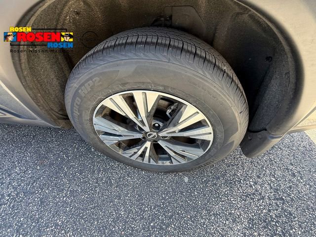 Certified 2023 Nissan Rogue SV w/ SV Premium B Package AWD/4WD image 33