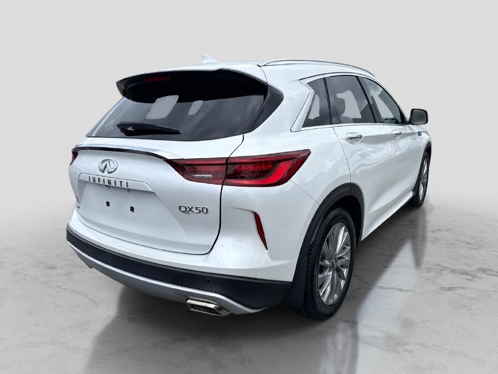Used 2024 INFINITI QX50 Luxe AWD/4WD image 9