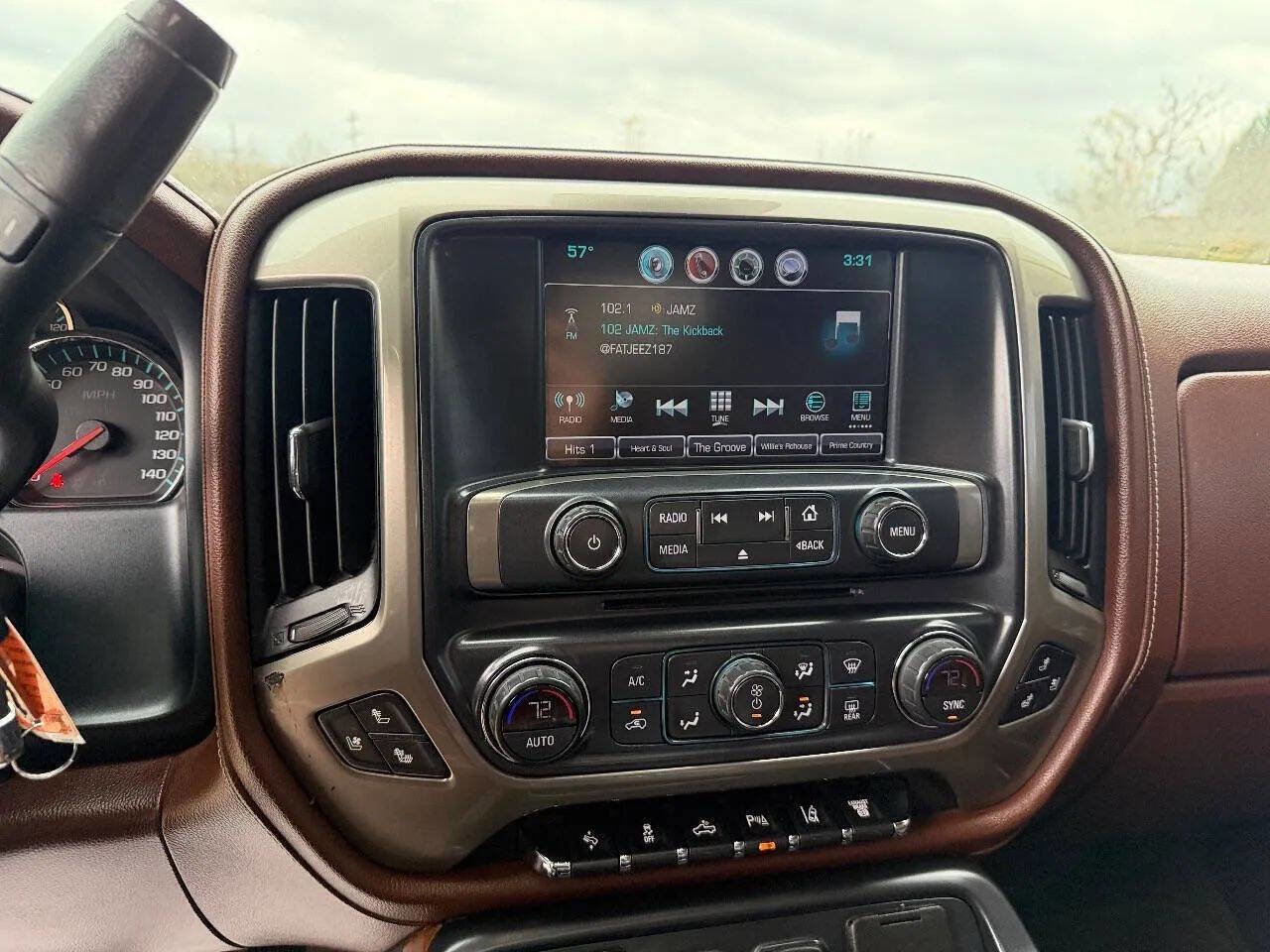 Used 2018 Chevrolet Silverado 2500 High Country w/ Duramax Plus Package image 12