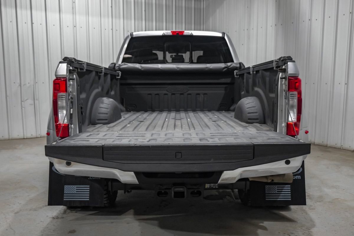 Used 2019 Ford F350 Lariat w/ Lariat Value Package AWD/4WD image 44