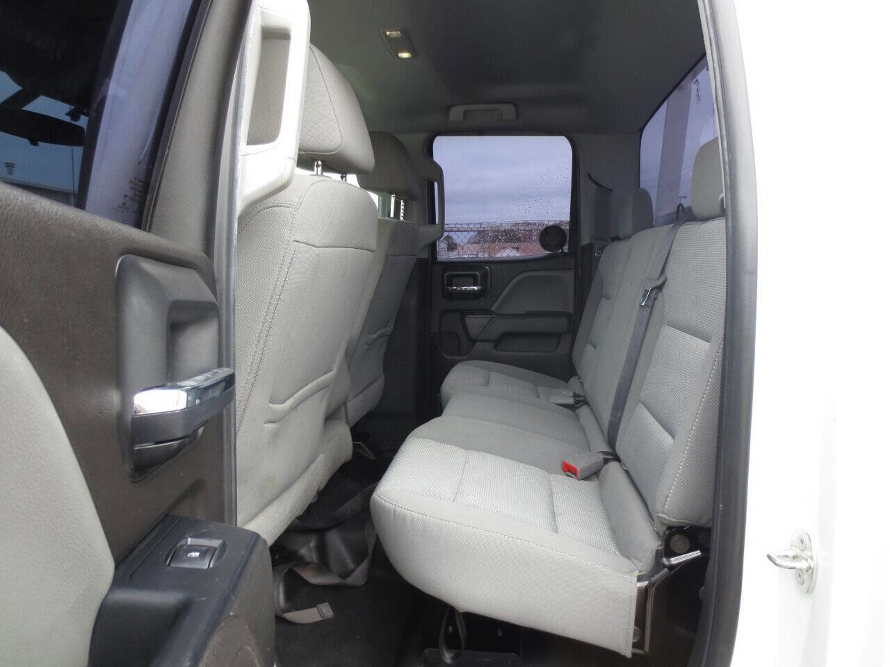 Used 2017 Chevrolet Silverado 2500 W/T image 6