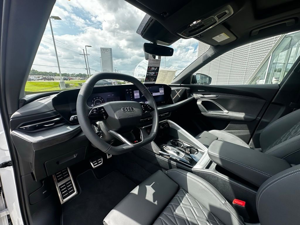 New 2026 Audi SQ5 Premium Plus image 10