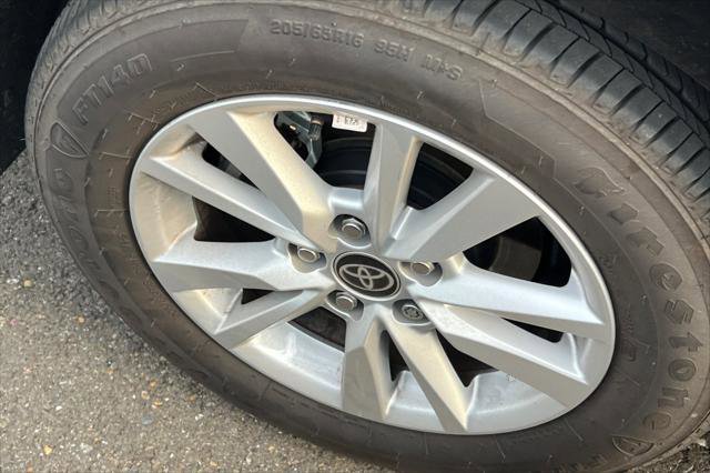 Certified 2025 Toyota Camry LE image 12