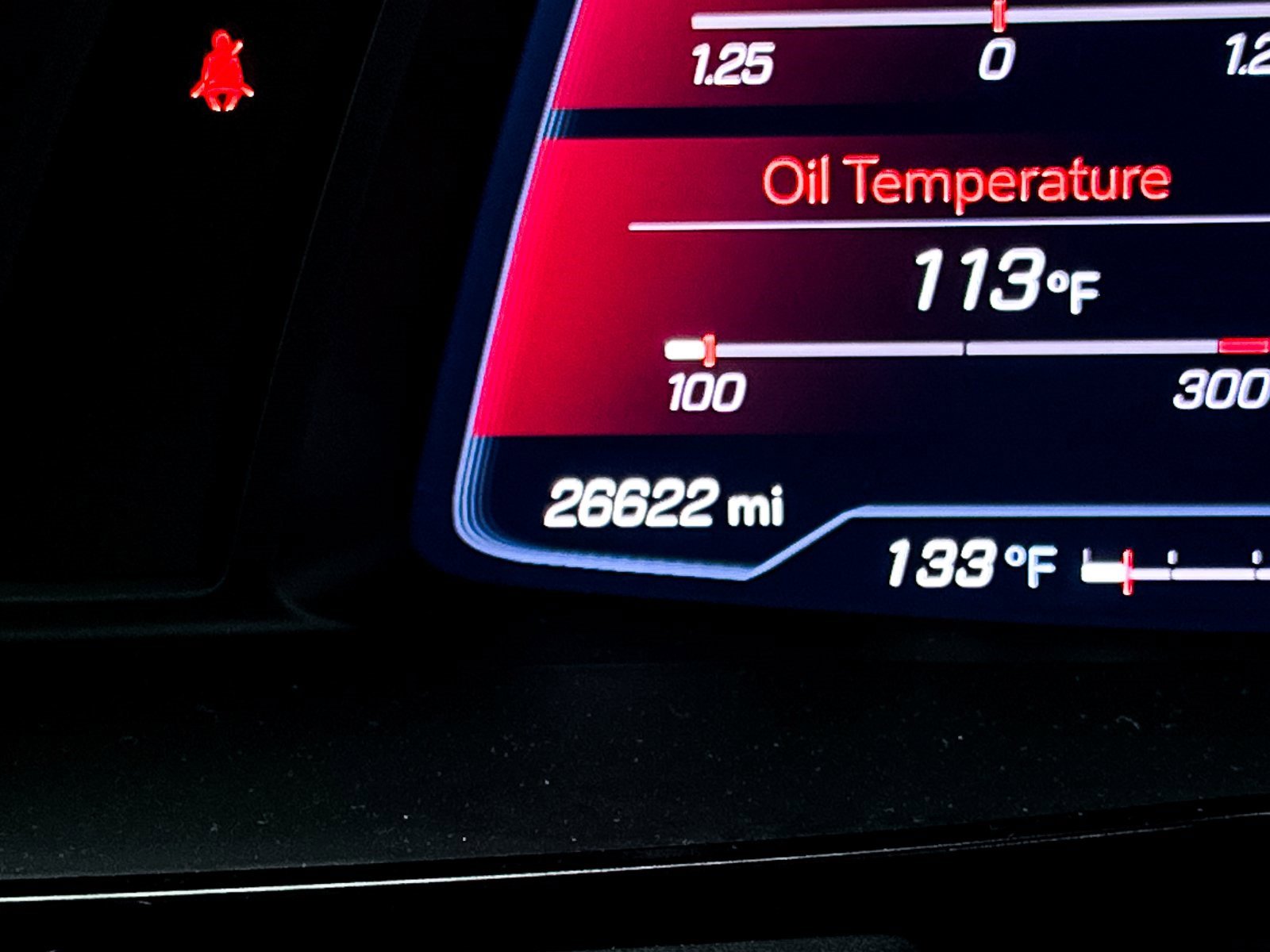 Used 2020 Chevrolet Corvette Stingray Coupe w/ 1LT image 30