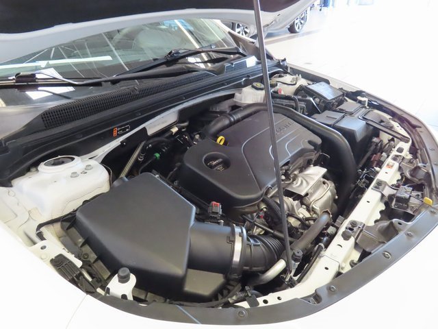 Used 2023 Chevrolet Malibu LT image 36