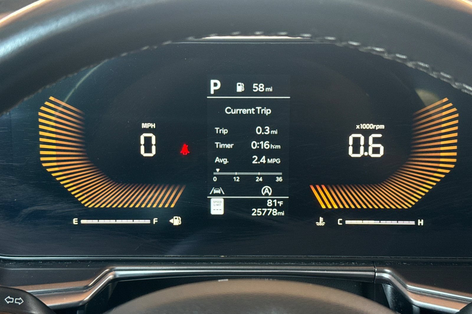 Used 2025 Kia Sorento S AWD/4WD image 26