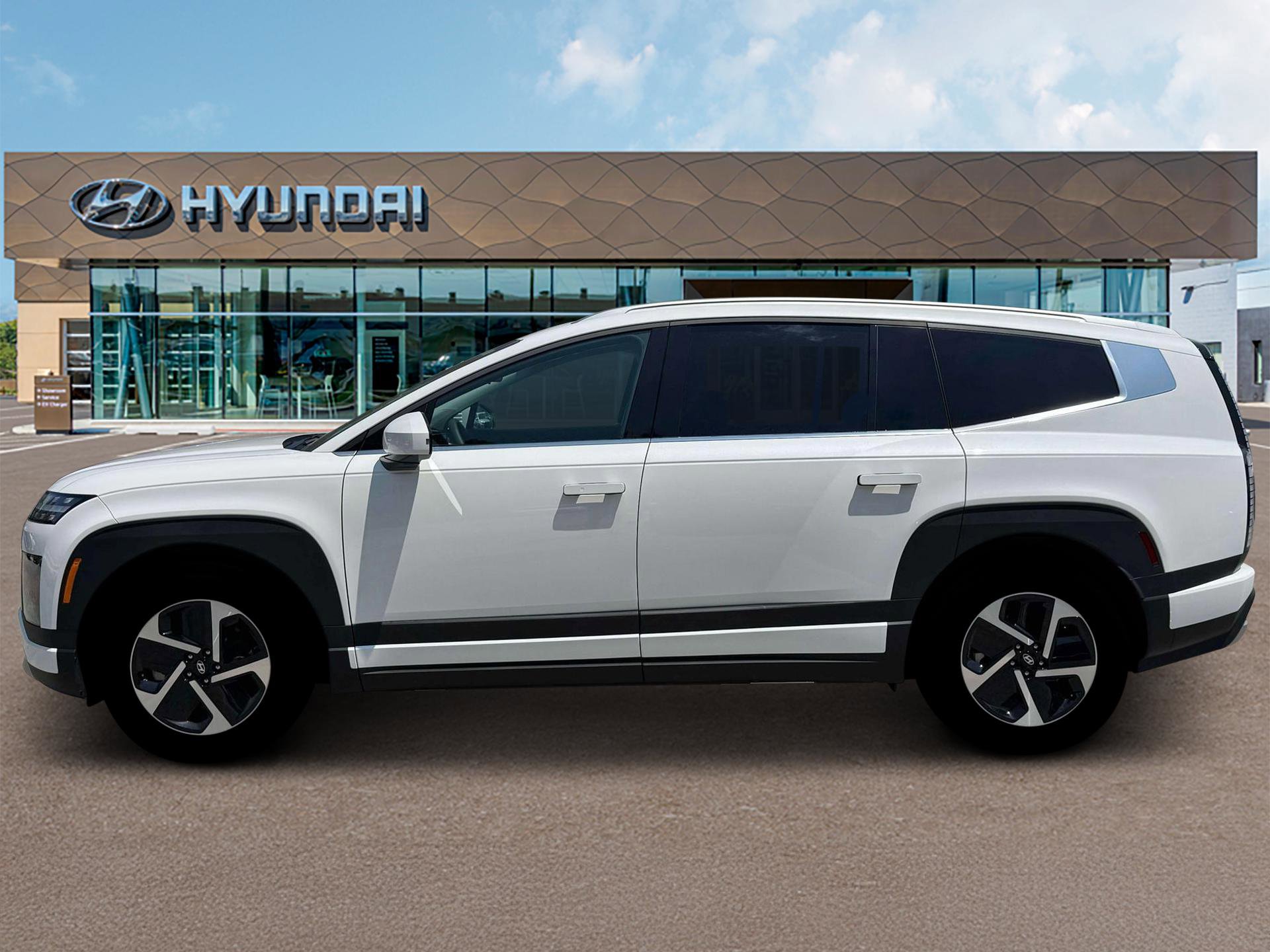 New 2026 Hyundai Ioniq 9 S image 3