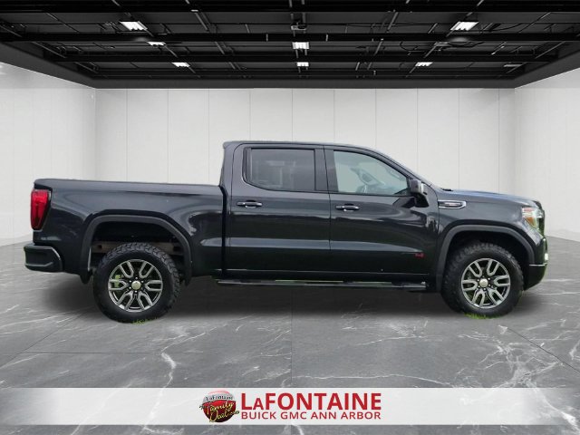 Used 2020 GMC Sierra 1500 AT4 w/ AT4 Premium Package AWD/4WD image 9