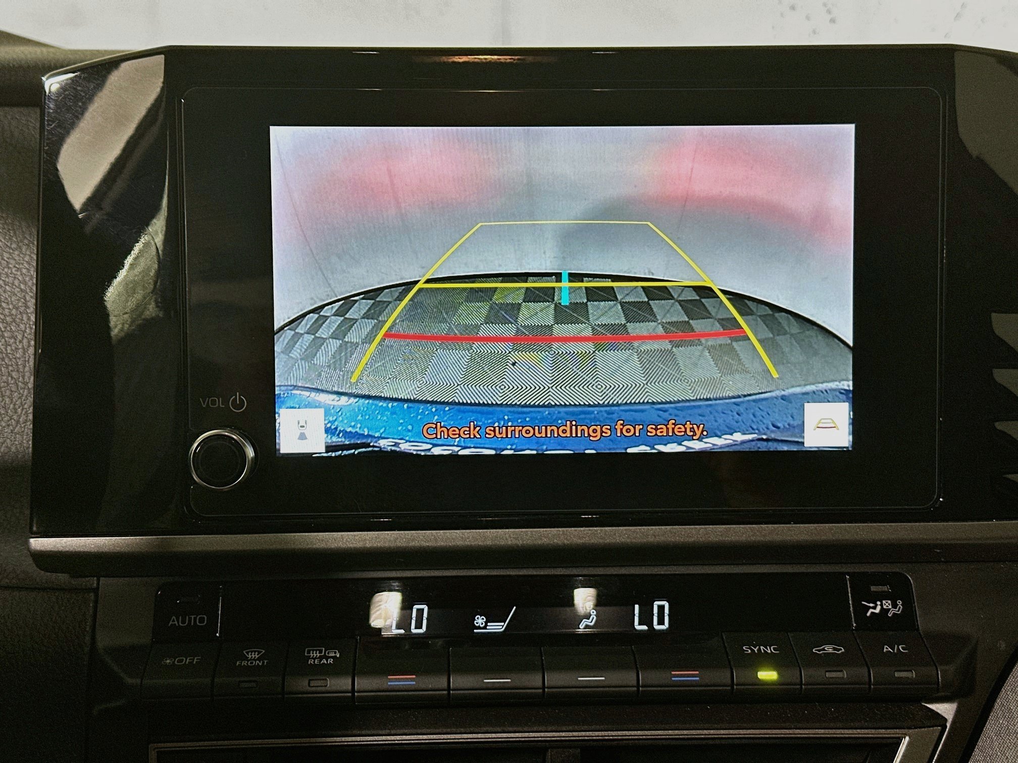 Used 2025 Toyota Camry LE w/ Convenience Package FWD image 25