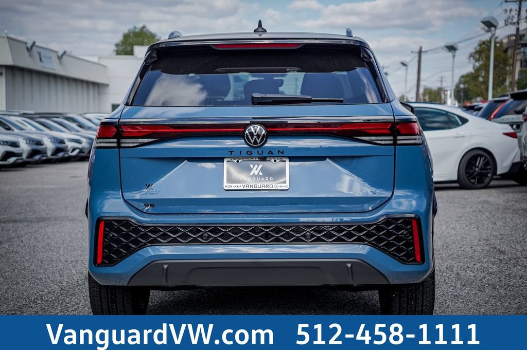 New 2026 Volkswagen Tiguan SE R-Line FWD image 7