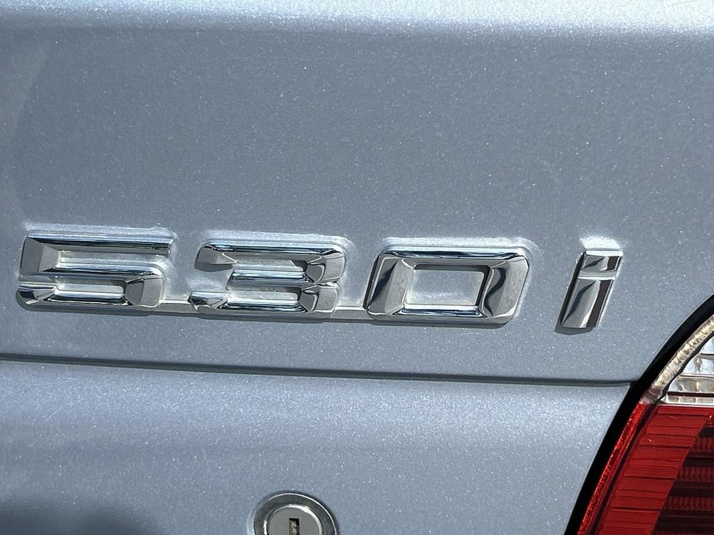 Used 2002 BMW 530i Sedan RWD image 9