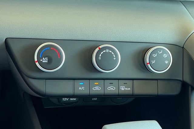 New 2026 Hyundai Elantra SE FWD image 18