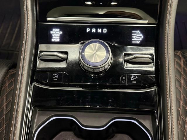 Used 2023 Jeep Grand Cherokee Summit image 25