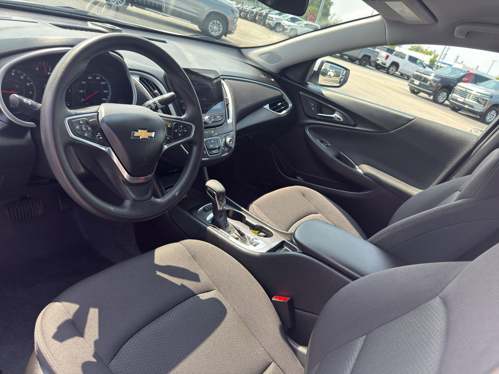 Used 2024 Chevrolet Malibu LS FWD image 24