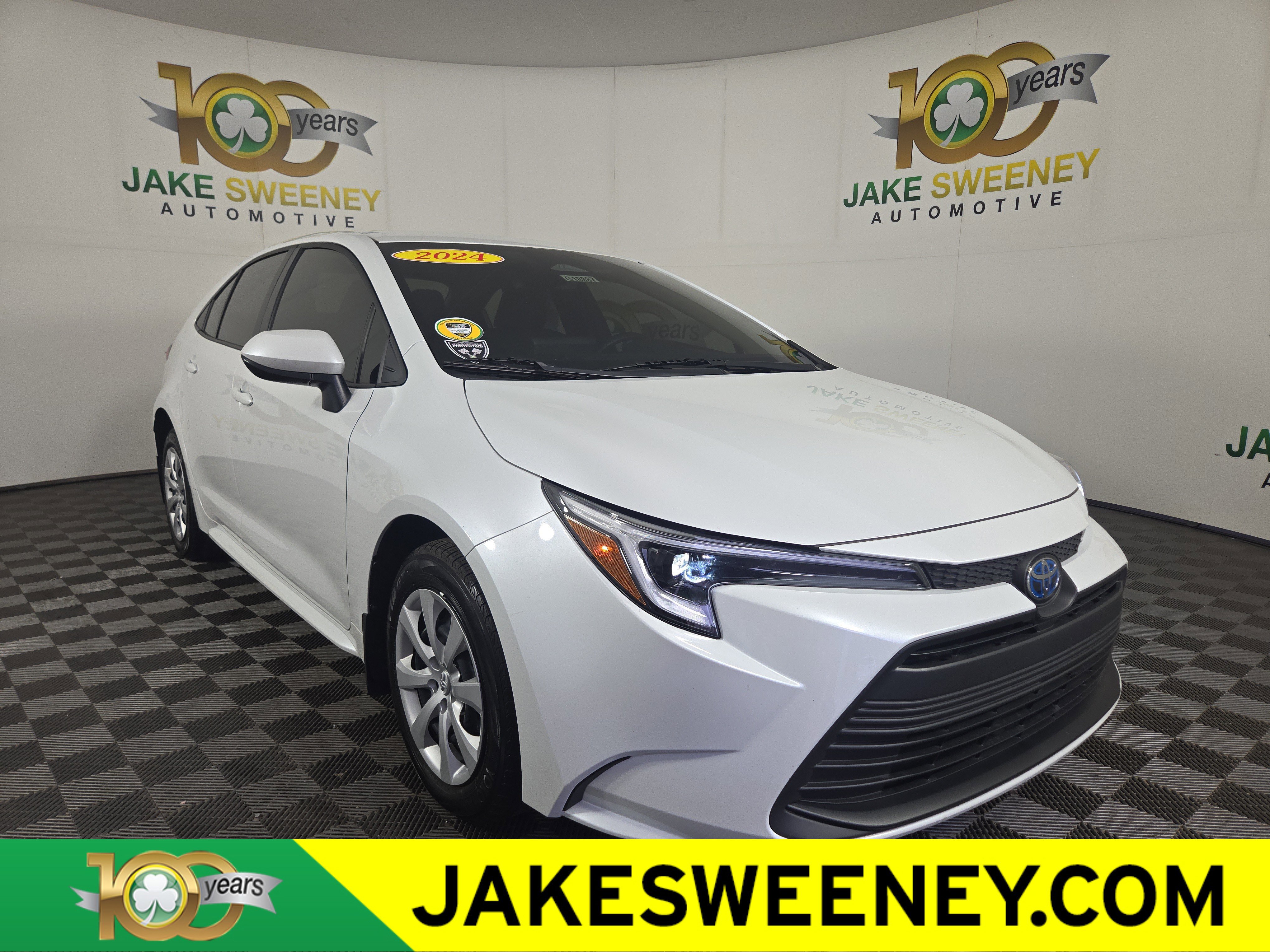 Used 2024 Toyota Corolla LE