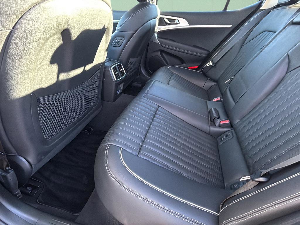 Certified 2026 Genesis G70 2.5T Prestige image 21