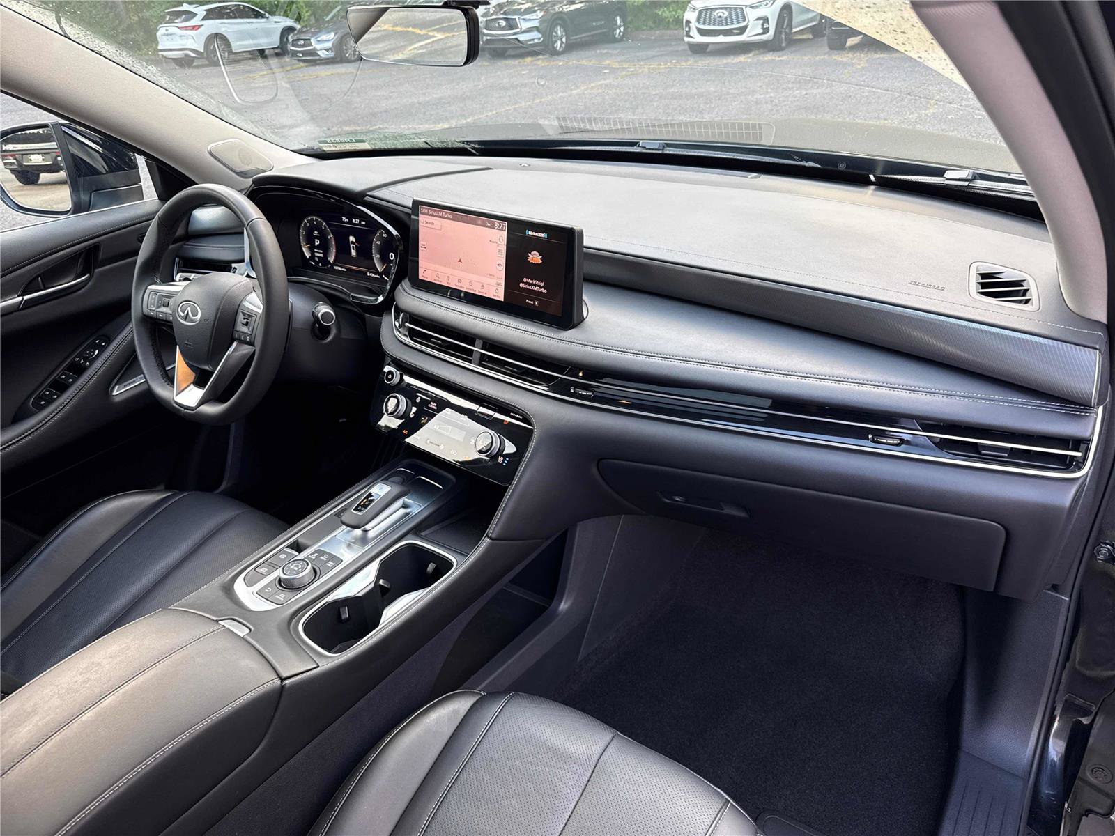 Used 2025 INFINITI QX60 Luxe FWD image 27