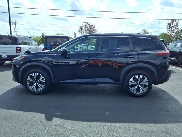 Used 2022 Nissan Rogue SV AWD/4WD image 4