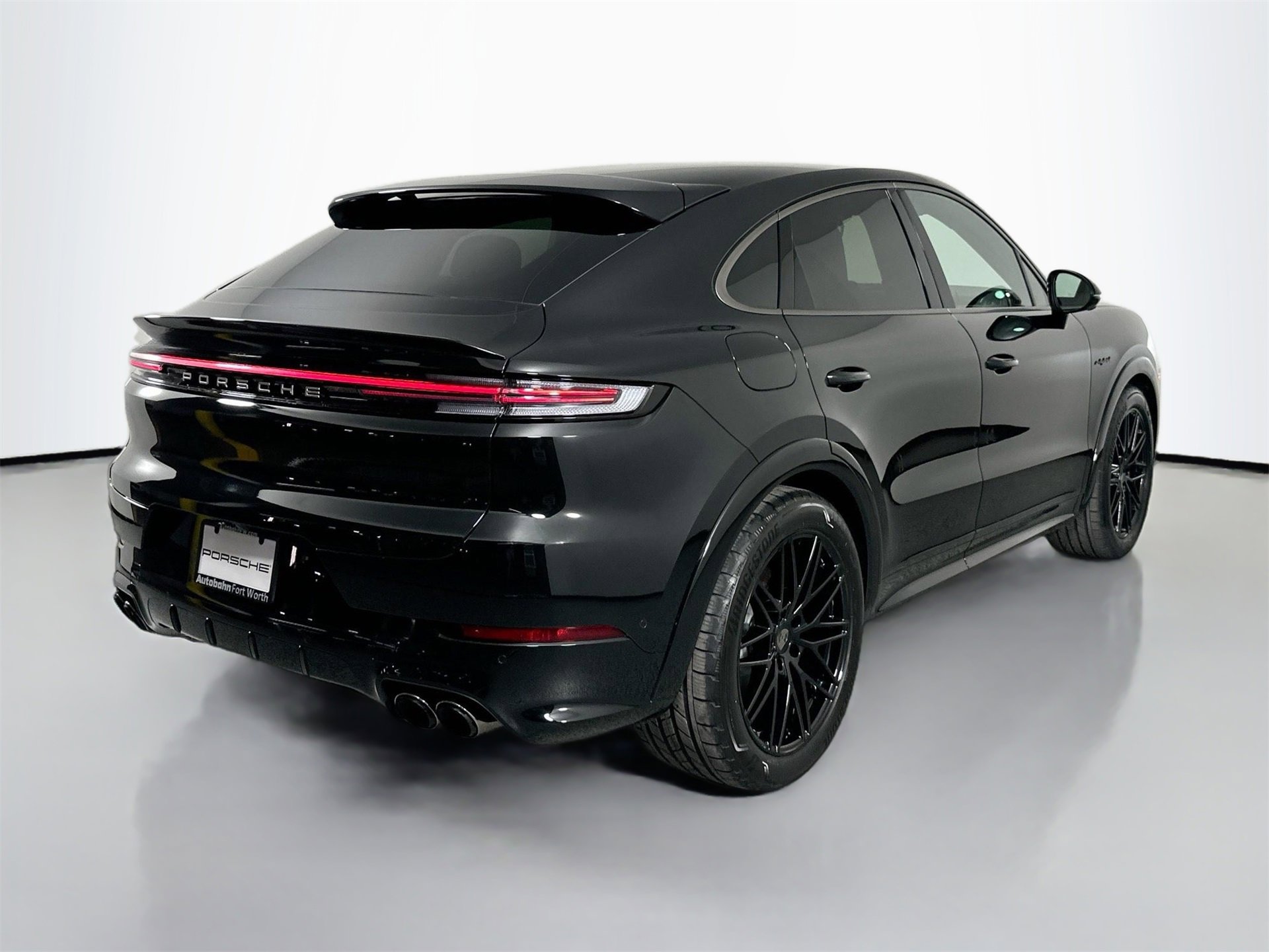 New 2026 Porsche Cayenne Turbo image 7