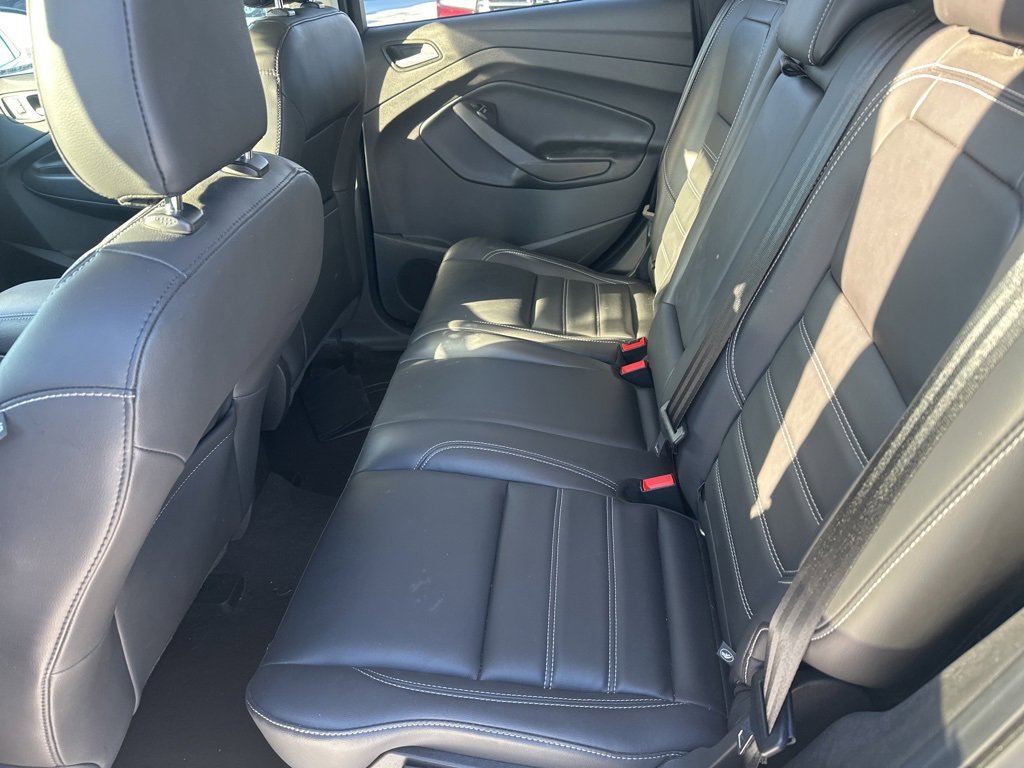 Used 2019 Ford Escape SEL image 9