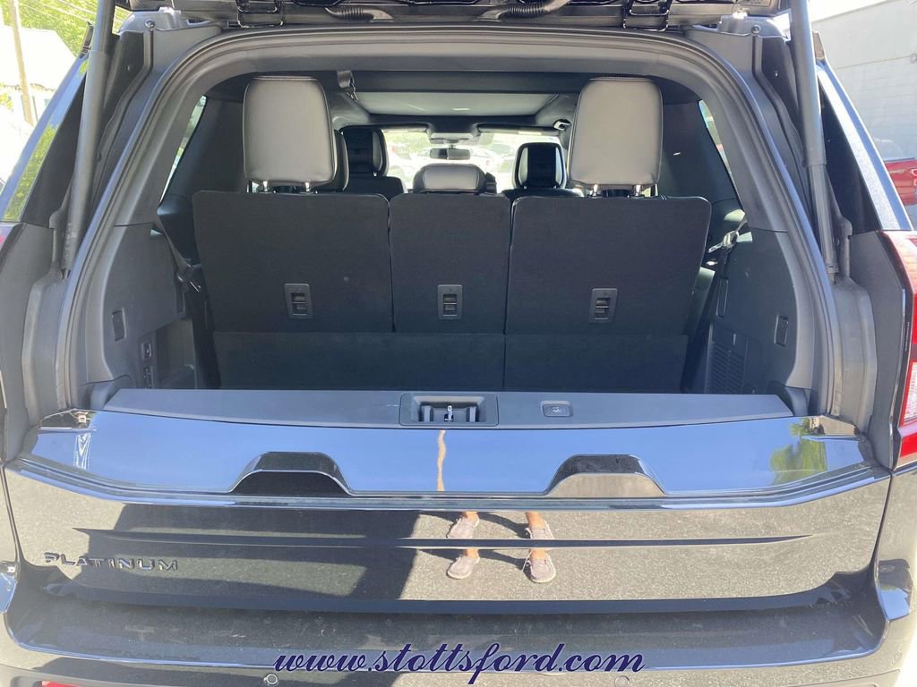New 2026 Ford Expedition Platinum AWD/4WD image 8