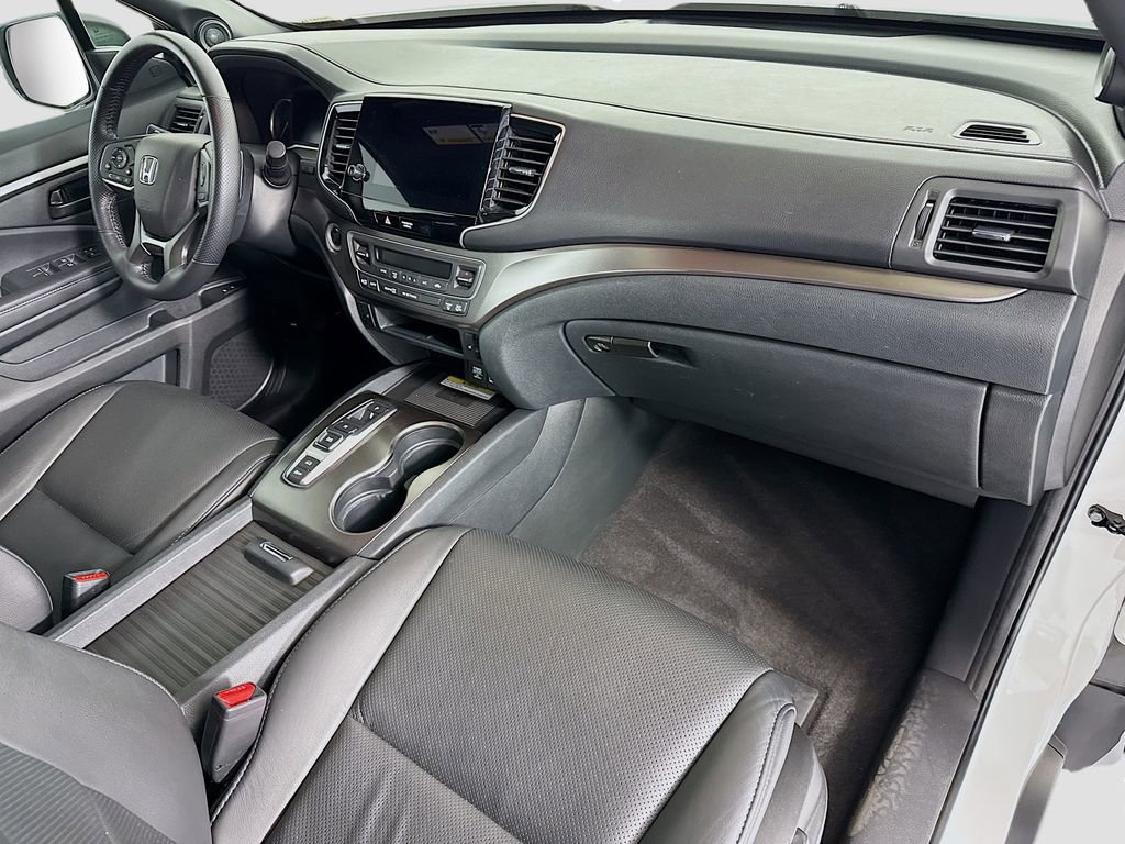 Used 2023 Honda Passport EX-L image 17
