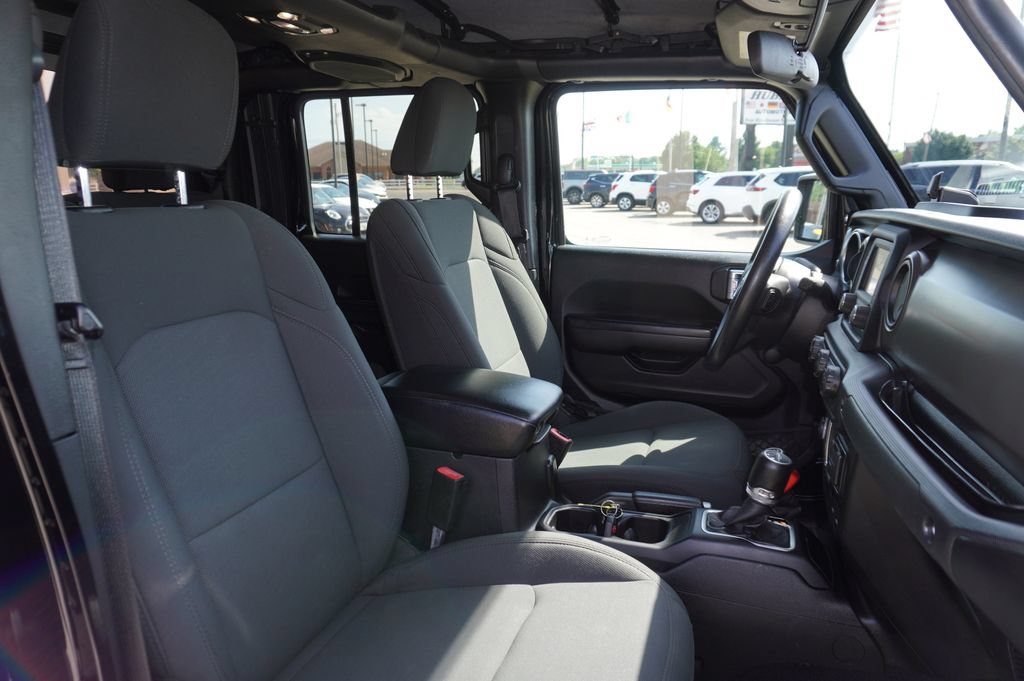 Used 2021 Jeep Gladiator Sport AWD/4WD image 31