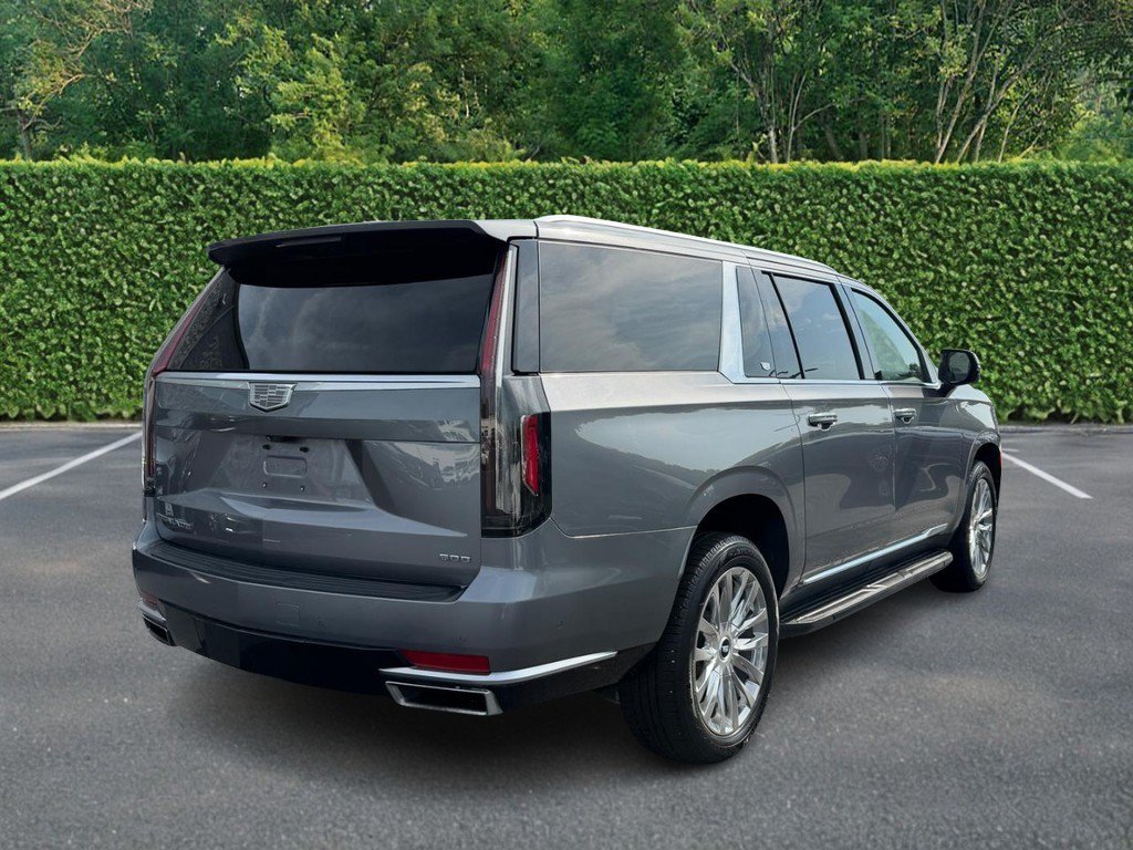 Used 2021 Cadillac Escalade ESV Premium Luxury AWD/4WD image 3