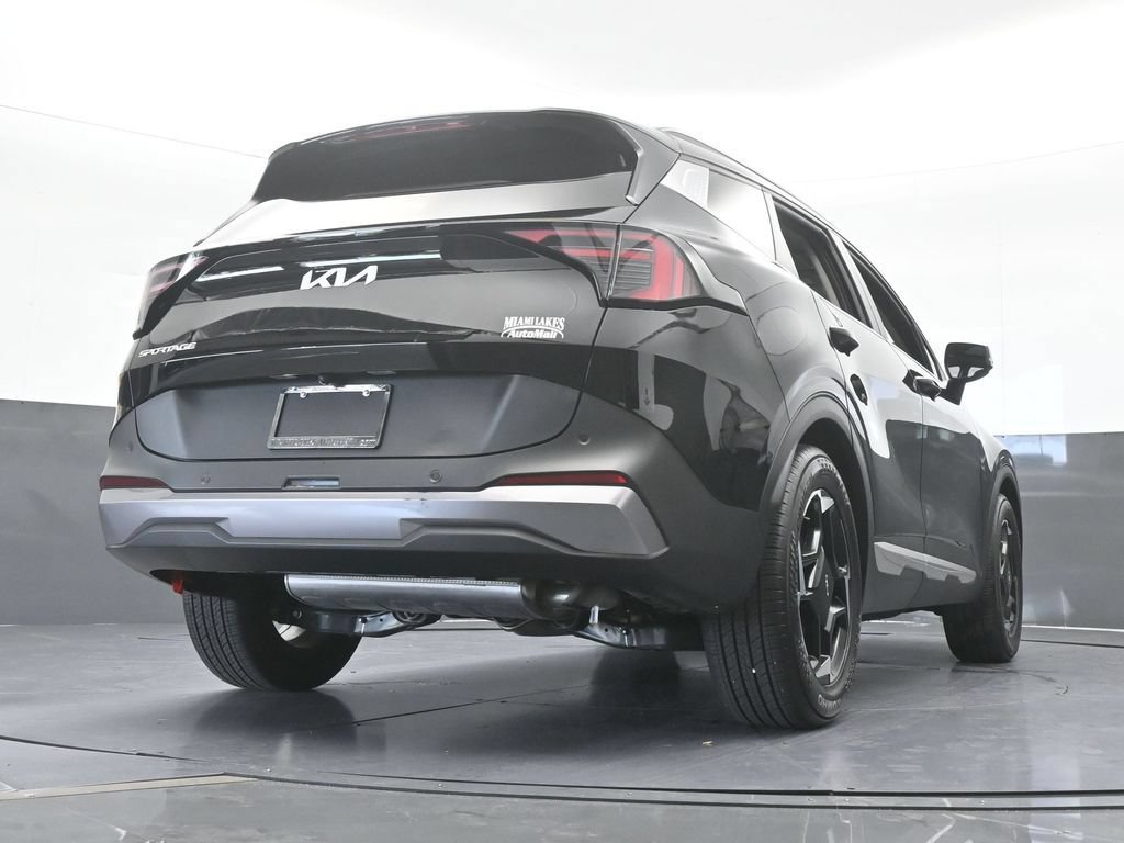 Used 2026 Kia Sportage EX w/ EX Panorama Roof Package FWD image 61