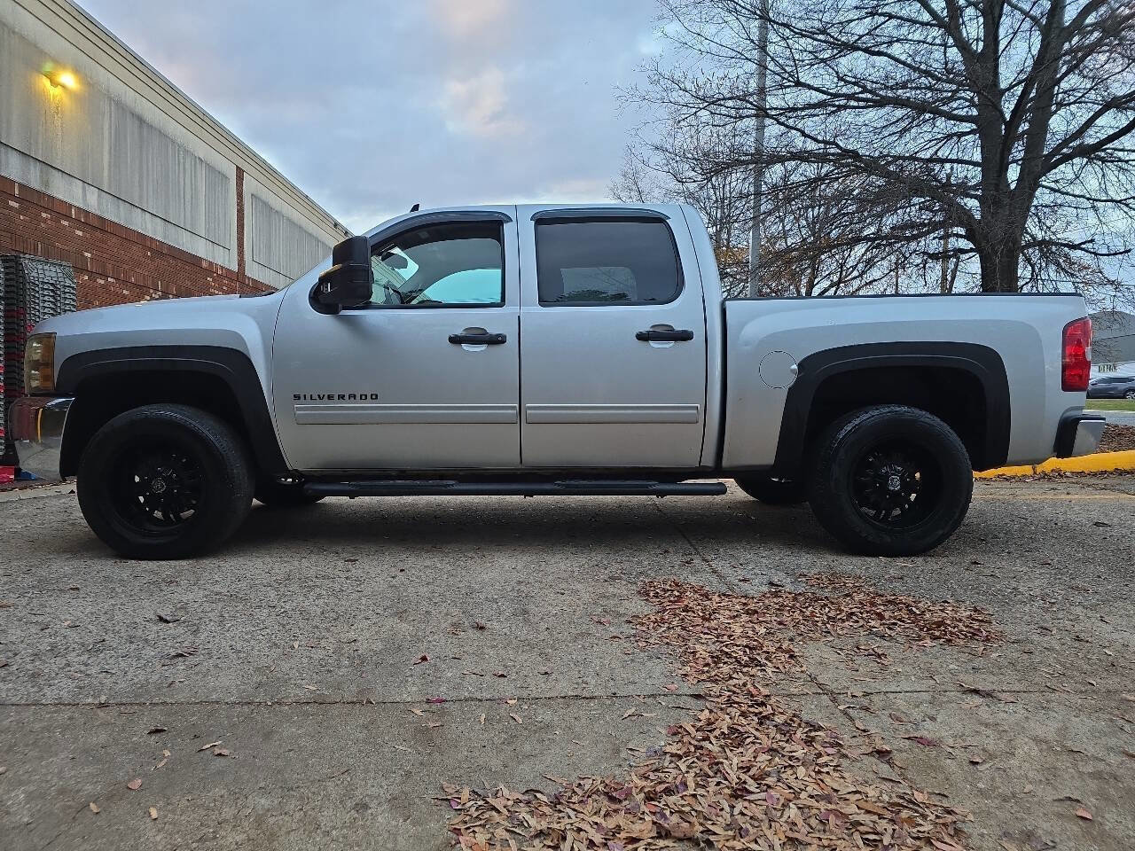 Used 2012 Chevrolet Silverado 1500 LT w/ All-Star Edition image 7