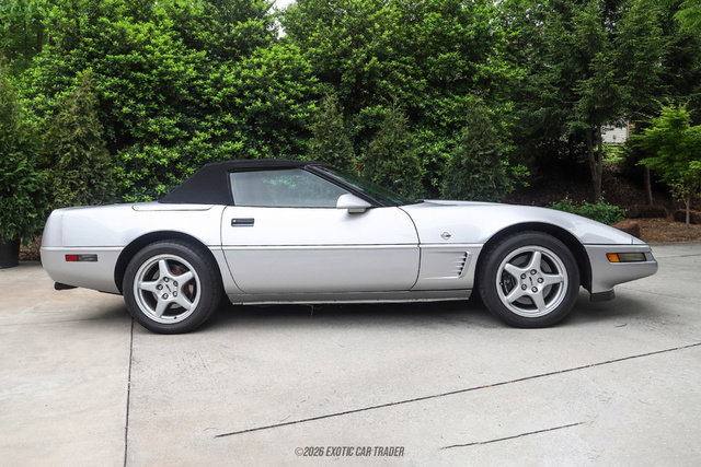 Used 1996 Chevrolet Corvette Convertible RWD image 20