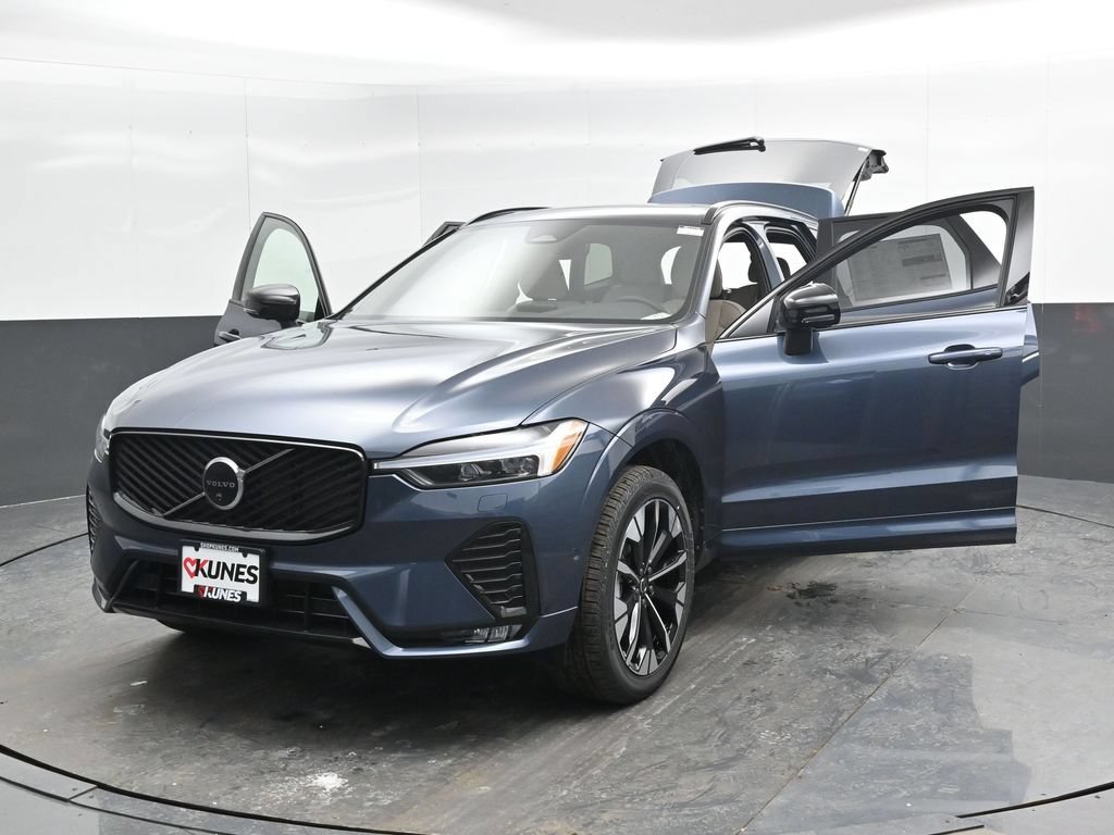New 2026 Volvo XC60 B5 Plus w/ Climate Package AWD/4WD image 45