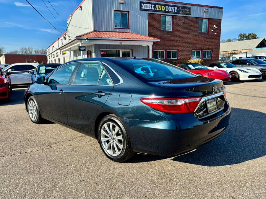 Used 2015 Toyota Camry XLE FWD image 6