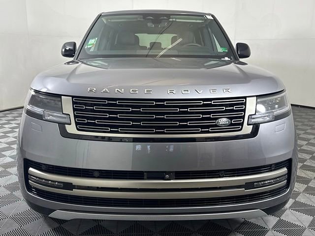 New 2025 Land Rover Range Rover SE image 11
