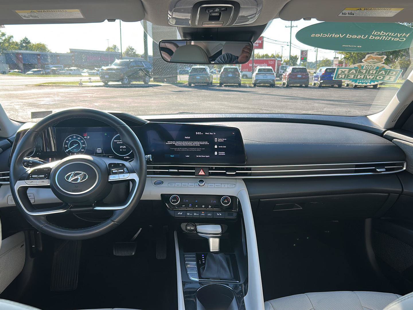 Certified 2023 Hyundai Elantra Limited FWD image 18