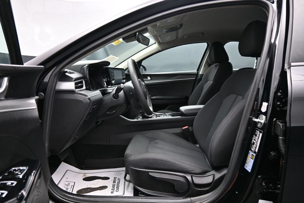 Used 2023 Kia K5 LXS FWD image 9