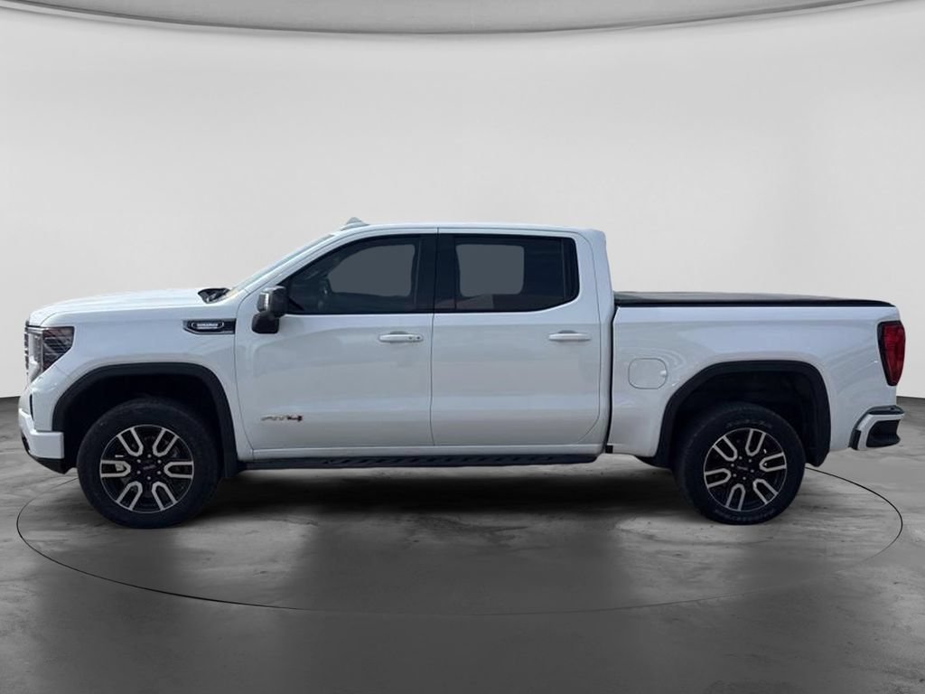 Used 2024 GMC Sierra 1500 AT4 w/ Technology Package AWD/4WD image 6