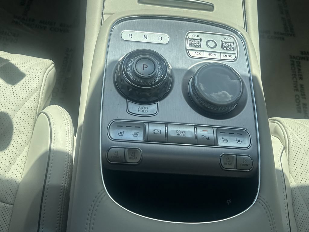 Used 2025 Genesis G90 3.5T AWD/4WD image 20