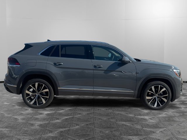 New 2026 Volkswagen Atlas Cross Sport SEL Premium R-Line AWD/4WD image 6